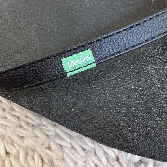 Sanuk Yoga Mat Flip-Flops - Picture 3 of 5